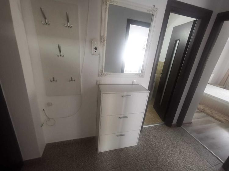 Apartament cu 2 camere decomandat în Păcurari