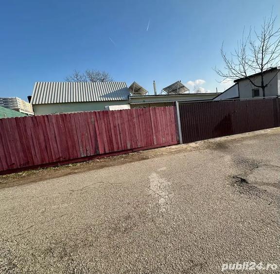 Casă cu 4 camere cu Teren 630 Mp în Ilia
