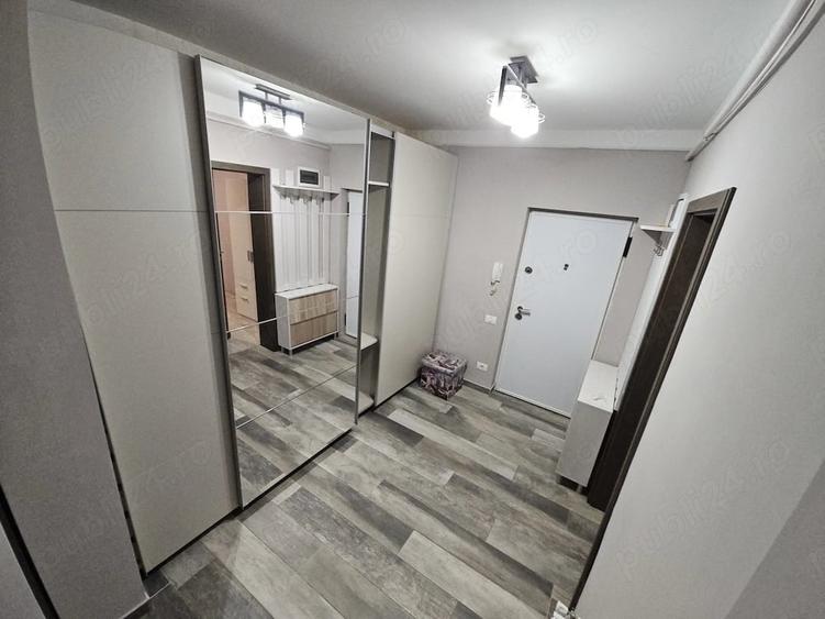 Apartament cu 3 camere decomandat în Giroc