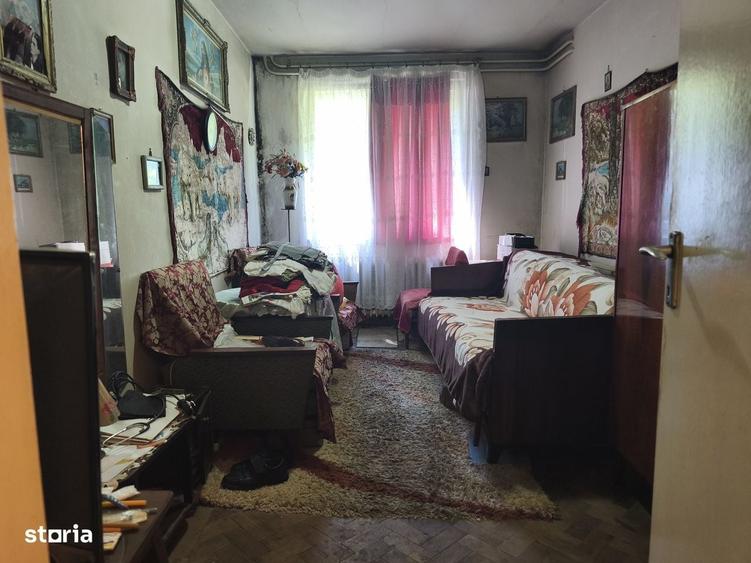 Apartament cu 3 camere pe Aleea Baita - 4