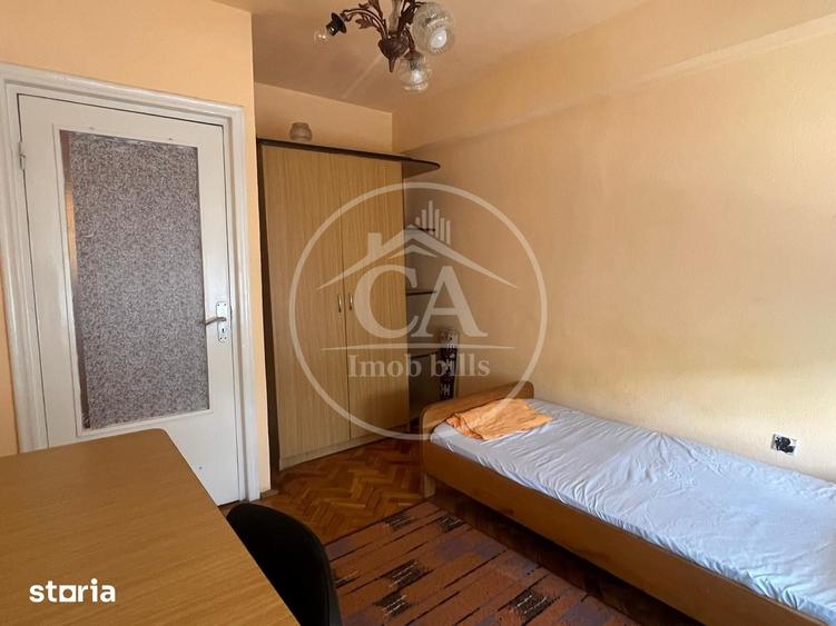 Apartament cu 3 camere decomandat în Orașul Nou