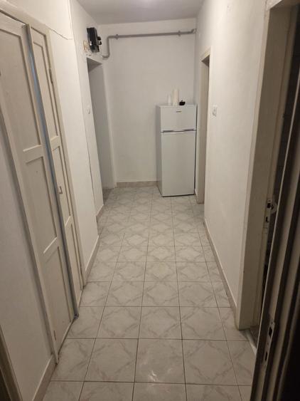 Apartament cu 2 camere semidecomandat în Liteni