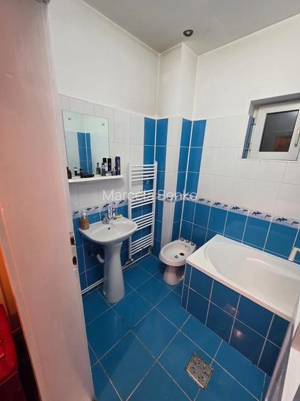 Casa de vanzare Gherla, jude?ul Cluj Zona centrala Pre?: 139.000 Se ofera spre vanzare o
