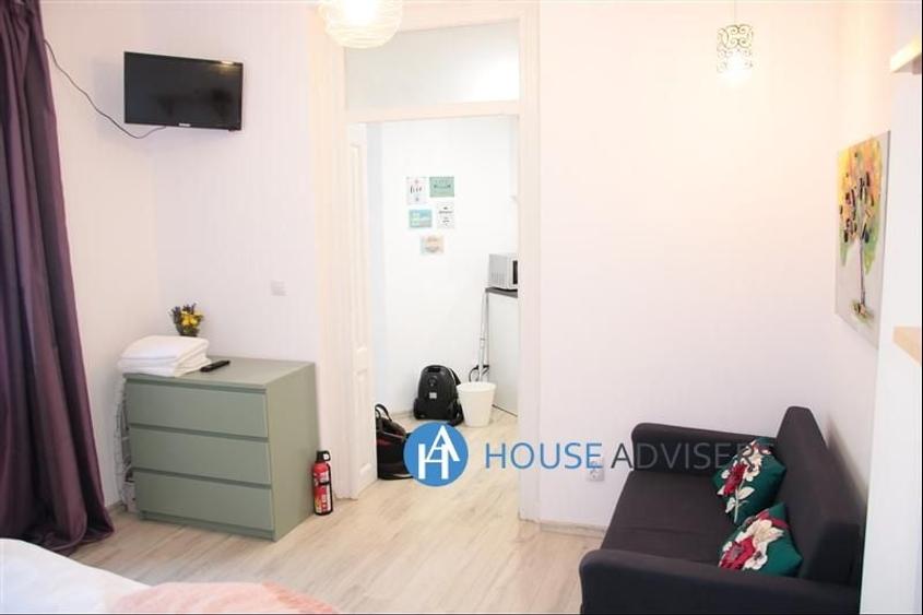 Apartament cu 2 camere, mobilat în Unirii