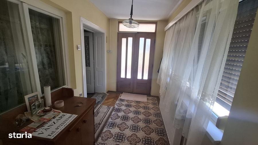 Casă cu 3 camere cu Teren 651 Mp în Central
