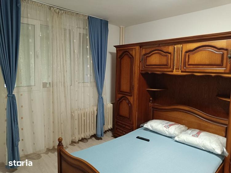 Apartament cu 2 camere semidecomandat în Vatra Luminoasă