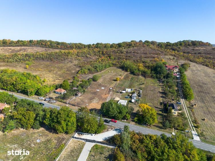 Casă cu 1 camere cu Teren 11400 Mp în Apahida