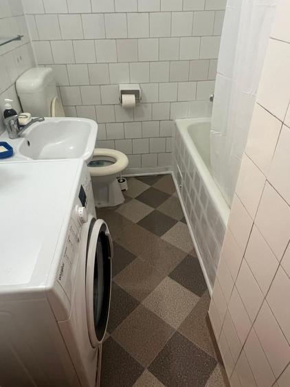 Apartament cu 2 camere decomandat în Basarabia