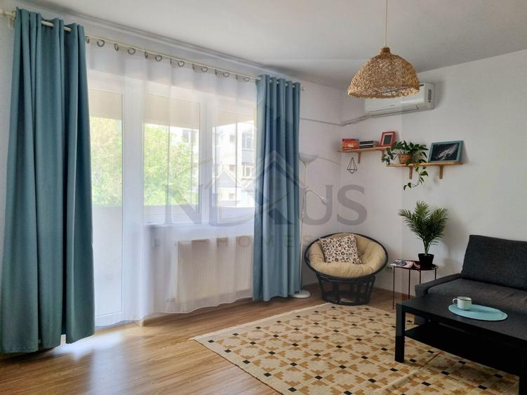Apartament cu 2 camere decomandat, mobilat în Sud — fotografia 1