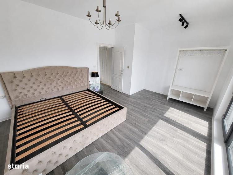 Casă cu 3 camere cu Teren 210 Mp în Central