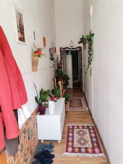 Casă cu 3 camere cu Teren 72 Mp în Central