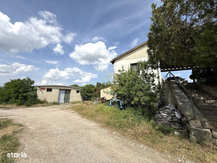 Spațiu comercial, de 500 mp, în Beltiug