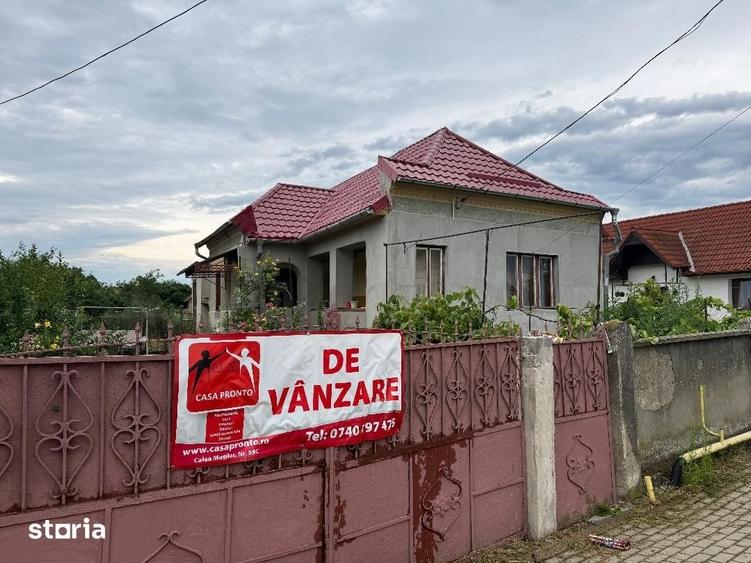 Casă cu 2 camere cu Teren 1100 Mp în Totoi