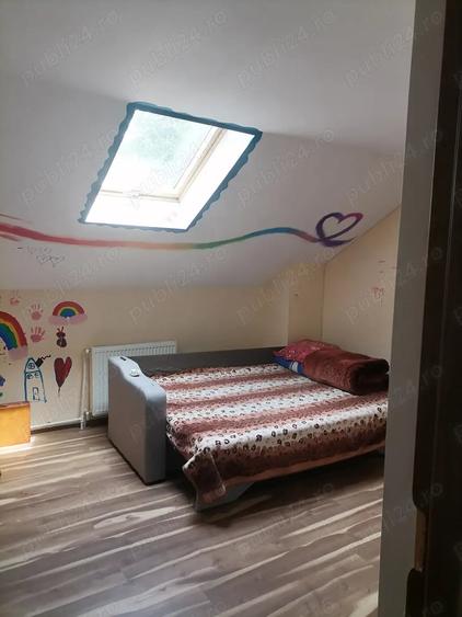 Casă cu 6 camere cu Teren 1056 Mp în Central