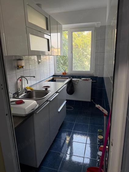 Apartament cu 2 camere nedecomandat în Malu Roșu