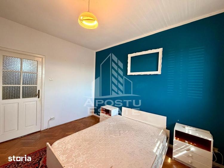 Apartament cu 4 camere, mobilat în Bogdăneștilor