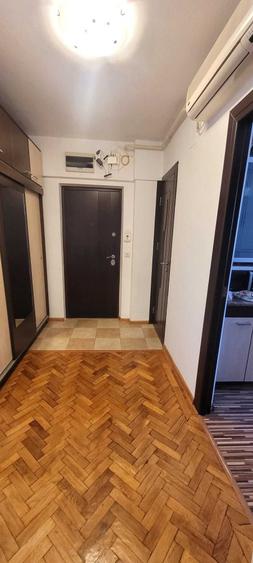 Apartament cu 3 camere decomandat în Nord