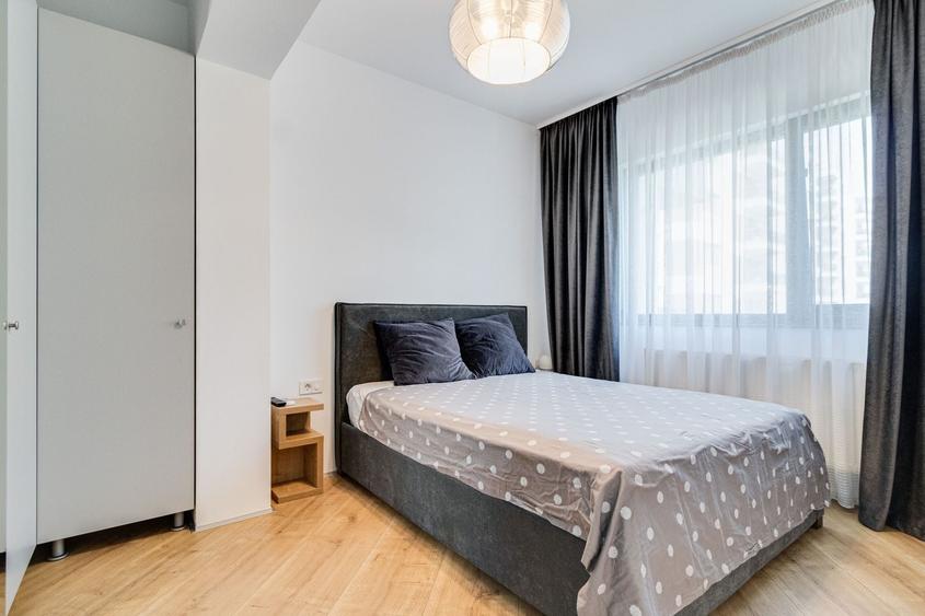 Apartament cu 3 camere decomandat în Pipera