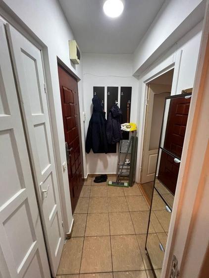 Apartament cu 2 camere semidecomandat în Gara
