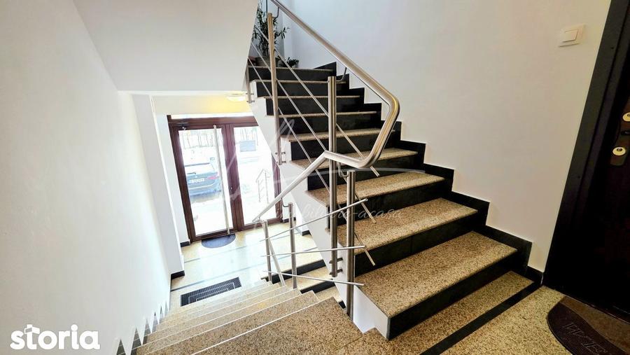 Apartament cu 3 camere decomandat, mobilat în 13 Septembrie