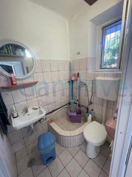 Spațiu comercial, de 64 mp, în Central