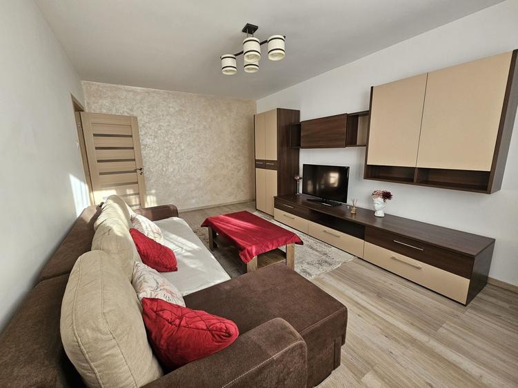 Apartament cu 2 camere decomandat în Tudor