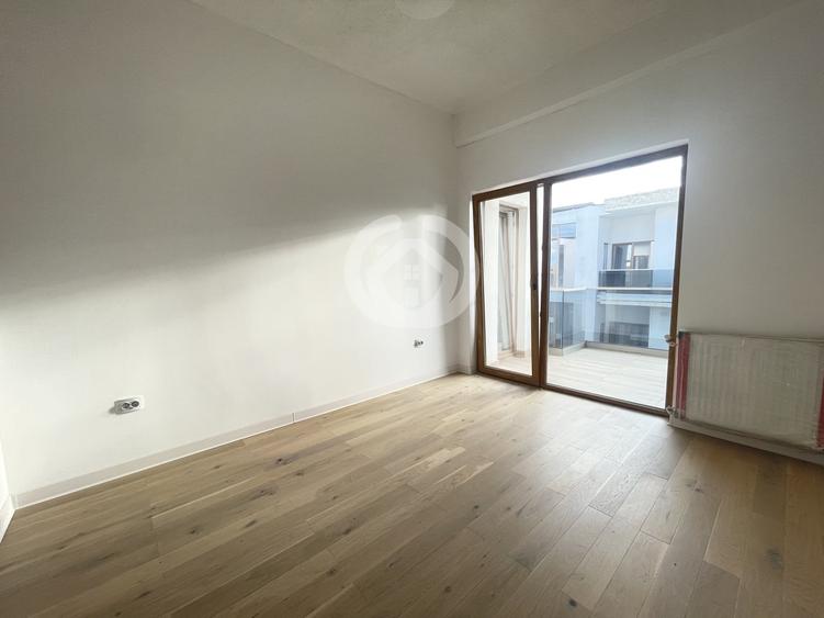 Apartament cu 3 camere decomandat în Șelimbăr