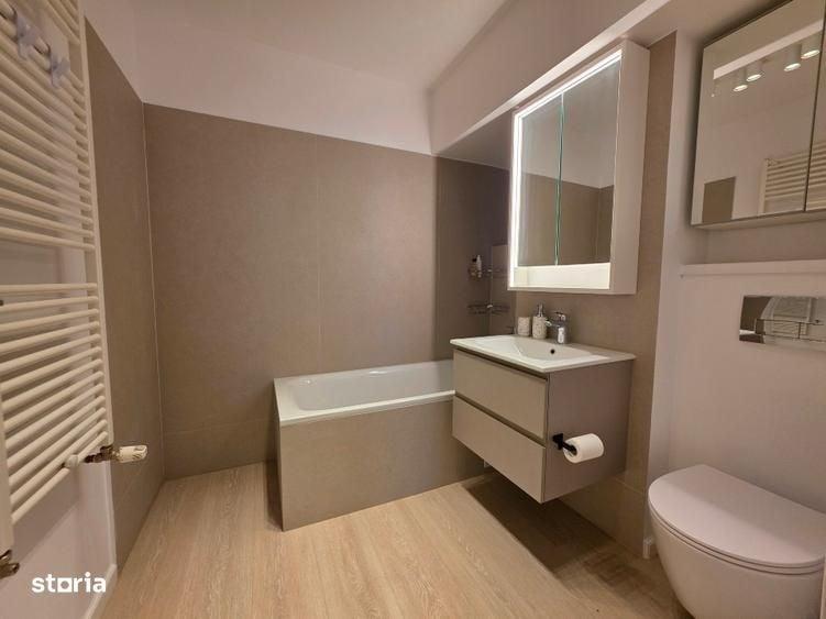 Apartament cu 4 camere în Decebal