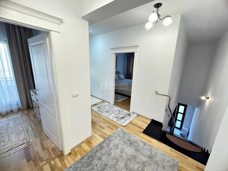 Casă cu 3 camere cu Teren 200 Mp în Bucium