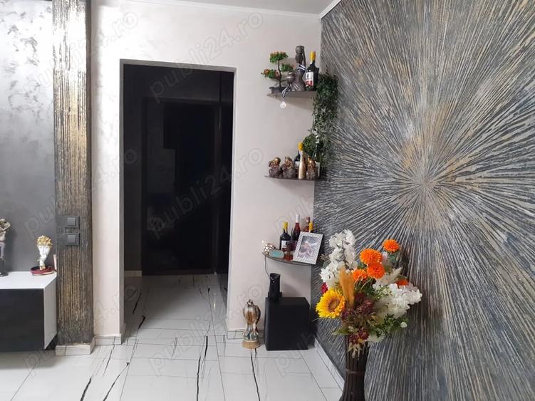 Apartament cu 2 camere semidecomandat în Hipodrom