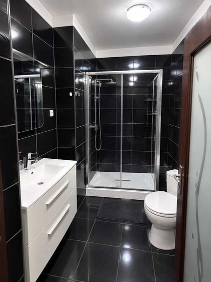Casă cu 3 camere cu Teren 130 Mp în Dorobanți