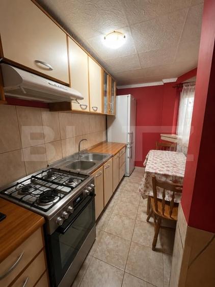 Casă individuală cu 3 camere cu Canalizare în Corunca