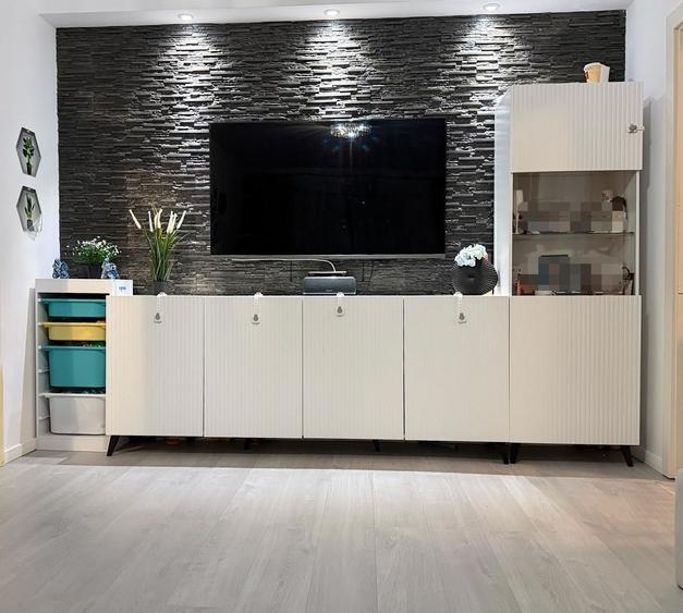 Apartament cu 3 camere semidecomandat, mobilat în Gorjului