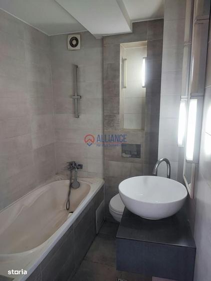 Apartament cu 3 camere semidecomandat în Peninsula
