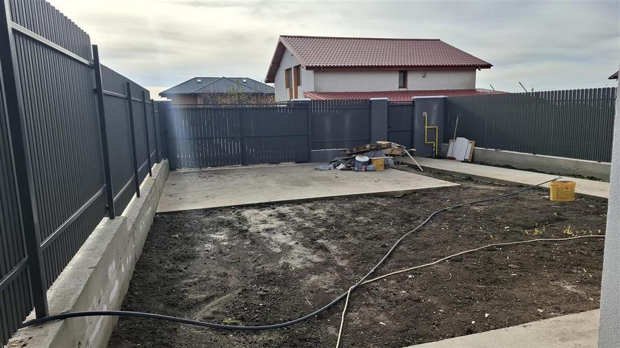 Duplex cu 4 camere cu Canalizare în Valea Lupului