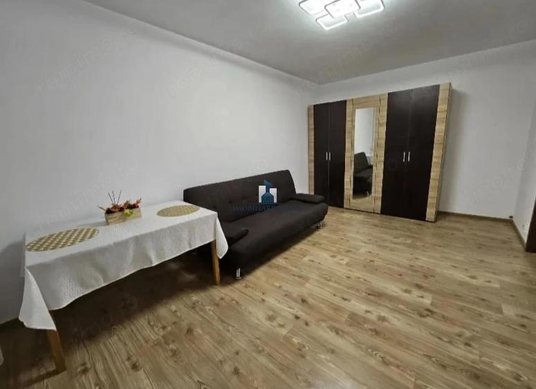 Apartament cu 2 camere decomandat în Berceni