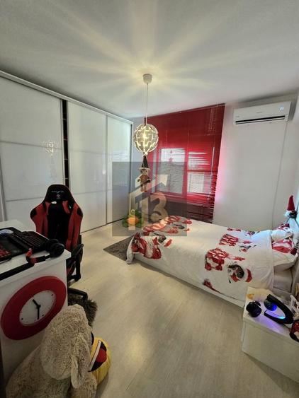Duplex cu 3 camere cu Canalizare în Balotești