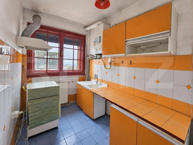 Apartament cu 2 camere nedecomandat, mobilat în Copou