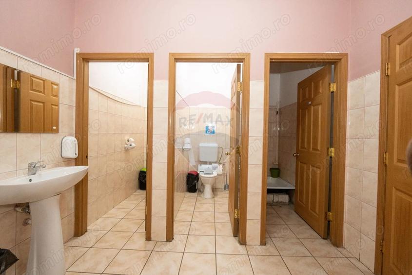 Spațiu comercial, de 350 mp, în Găvana