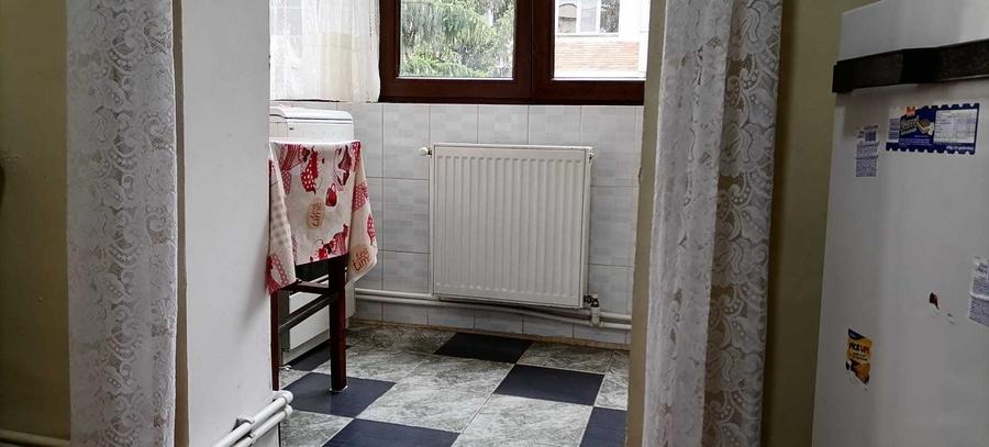 Apartament cu 2 camere decomandat în Popa Șapcă