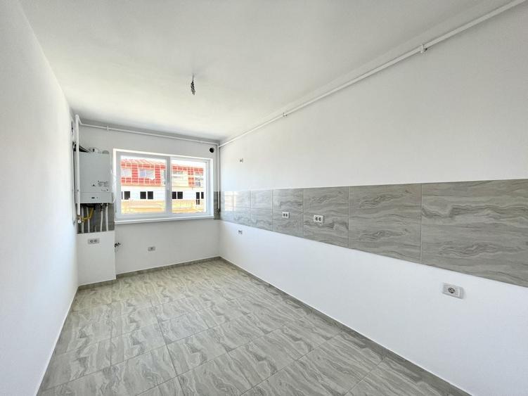 Apartament cu 2 camere decomandat în Sânpetru
