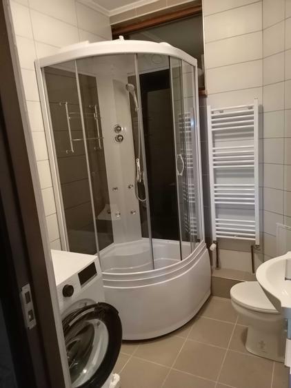 Garsonieră decomandată în Câmpului