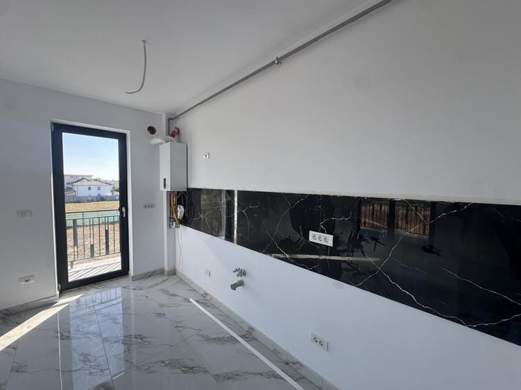 Apartament cu 2 camere decomandat în Giroc