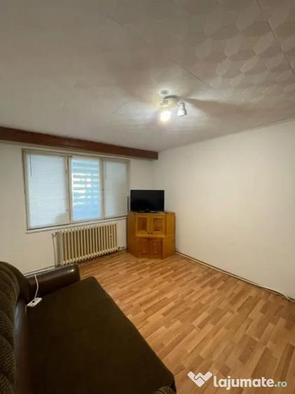 Apartament 2 camere, parter, 53 mp util, zona Republicii - A - 8
