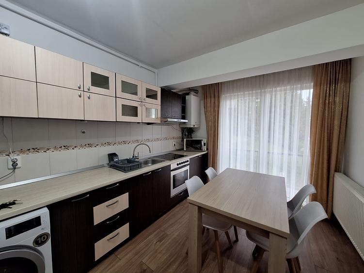 Apartament cu 3 camere decomandat, mobilat în Mănăștur