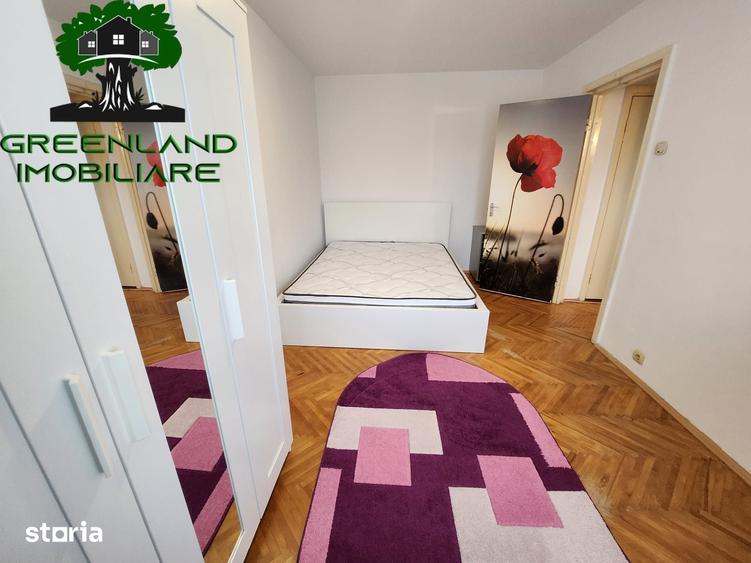 Apartament cu 2 camere semidecomandat în Podu Roș