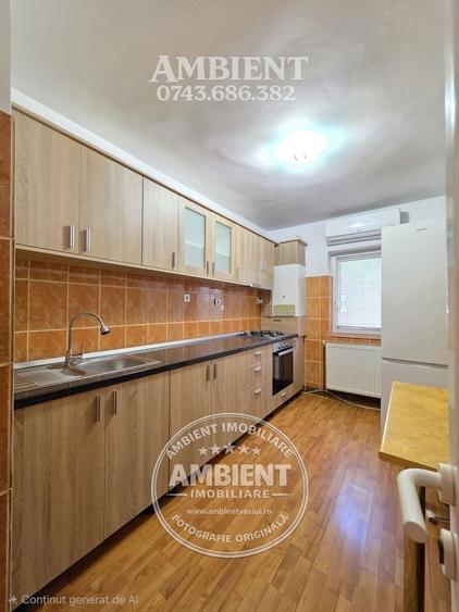 Apartament cu 2 camere decomandat, mobilat în Central