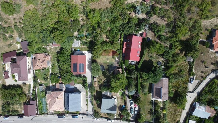 Teren Construcții intravilan de 3308 mp, în Dâmbul Rotund
