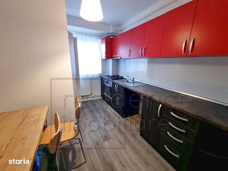 Apartament cu 2 camere decomandat în Între Lacuri