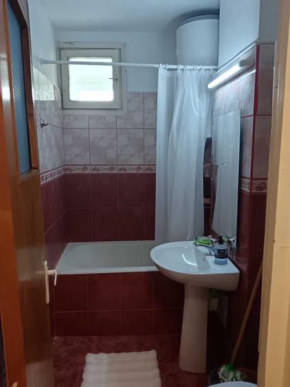Apartament cu 2 camere semidecomandat în Obor